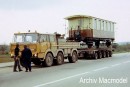 Tatra 813